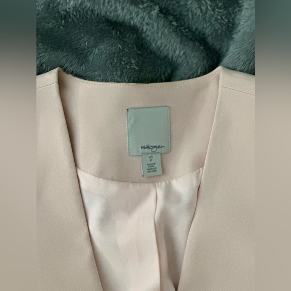 Halogen Blazer - Picture 3 of 3